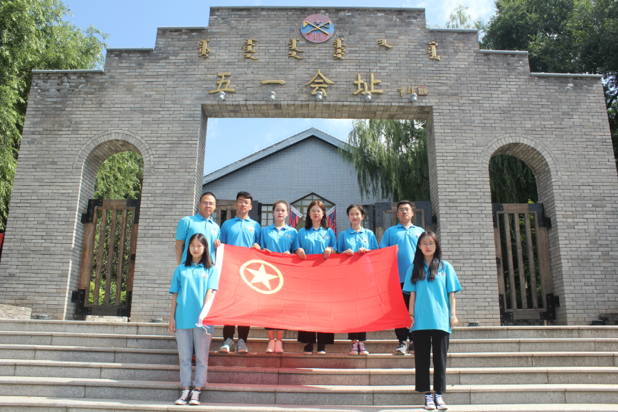 经济管理系获全国“优秀报道奖”作品展播